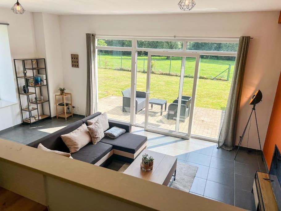 Charmant Logement Brugelette Proche De Pairi Daiza Buitenkant foto