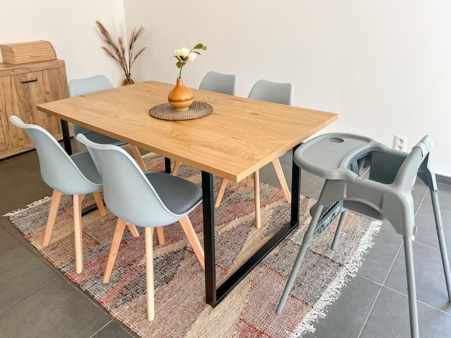 Charmant Logement Brugelette Proche De Pairi Daiza Buitenkant foto