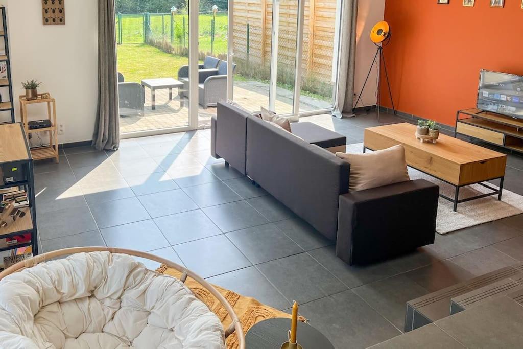 Charmant Logement Brugelette Proche De Pairi Daiza Buitenkant foto